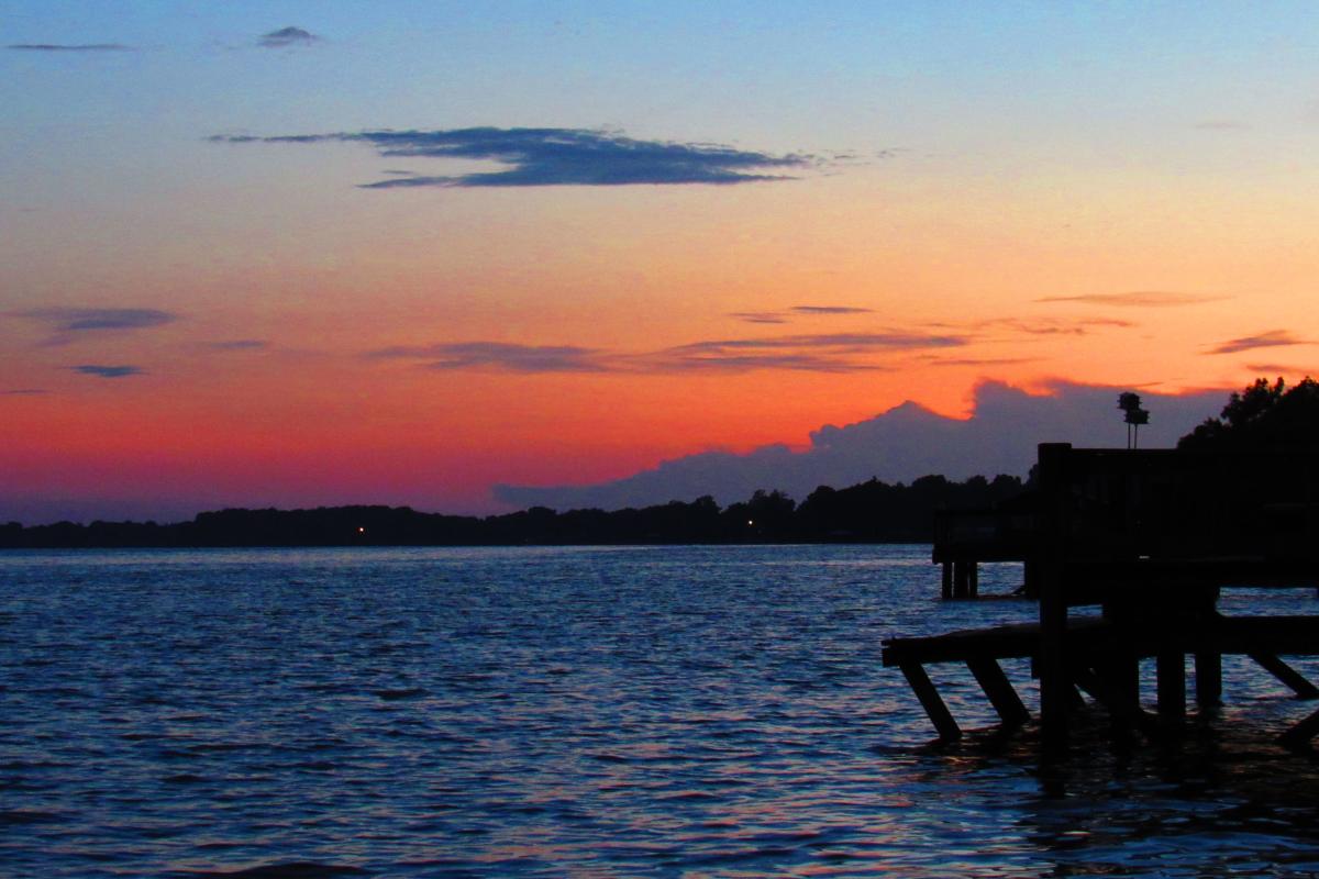 Sunset on lake Chicot